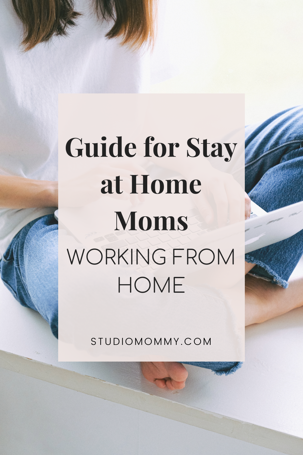 Working from home can be very rewarding, offering moms the opportunity to earn money from home while caring for their children. But how can you successfully schedule your day when you have small children at home? Here are some tips for SAHMs who are working from home with small children: